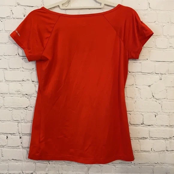 Columbia red top - Picture 3 of 5